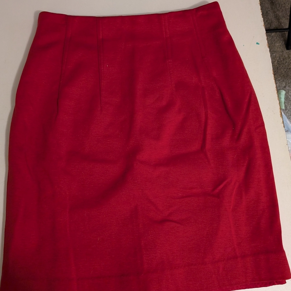 Women's pencil skirt